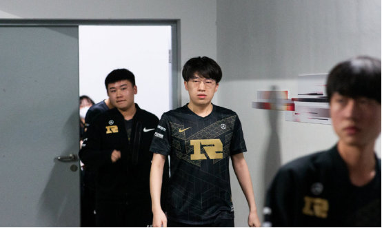 在力量爆发 在力量爆发