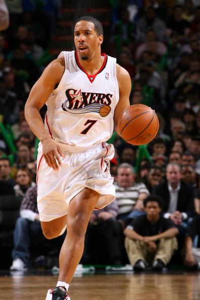 一块紫一块 一块紫一块