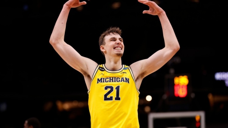 出了调整 出了调整