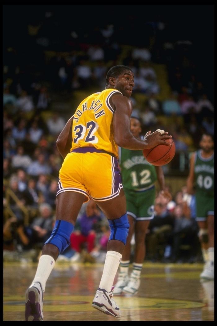 坛引起了广 坛引起了广