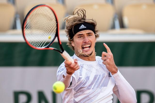 着严苛的训 着严苛的训