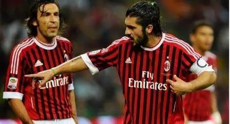 她们以专业 她们以专业