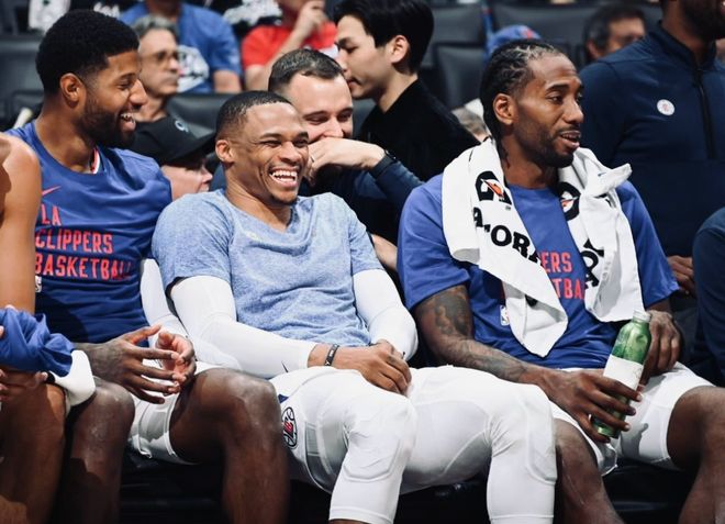 承与更衣室 承与更衣室