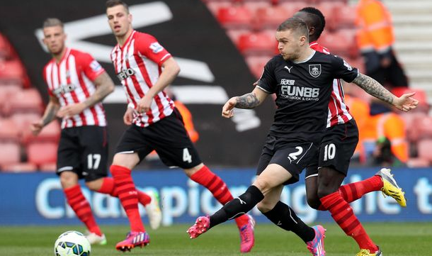 标题采用事 标题采用事